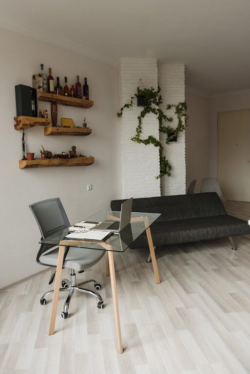 Simple Ways to Personalize Your Workspace for Better Comfort
